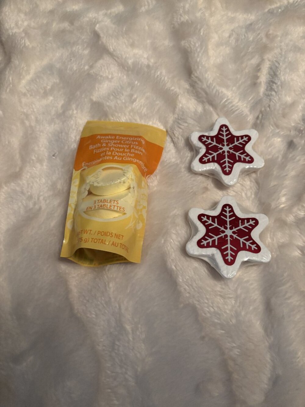 $10 ADD ON Bath Spa Gift Set Snowflake Scented Bath Fizzies Ginger Citrus NEW